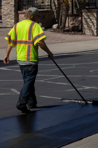 A Commercial Asphalt Sealcoating Company